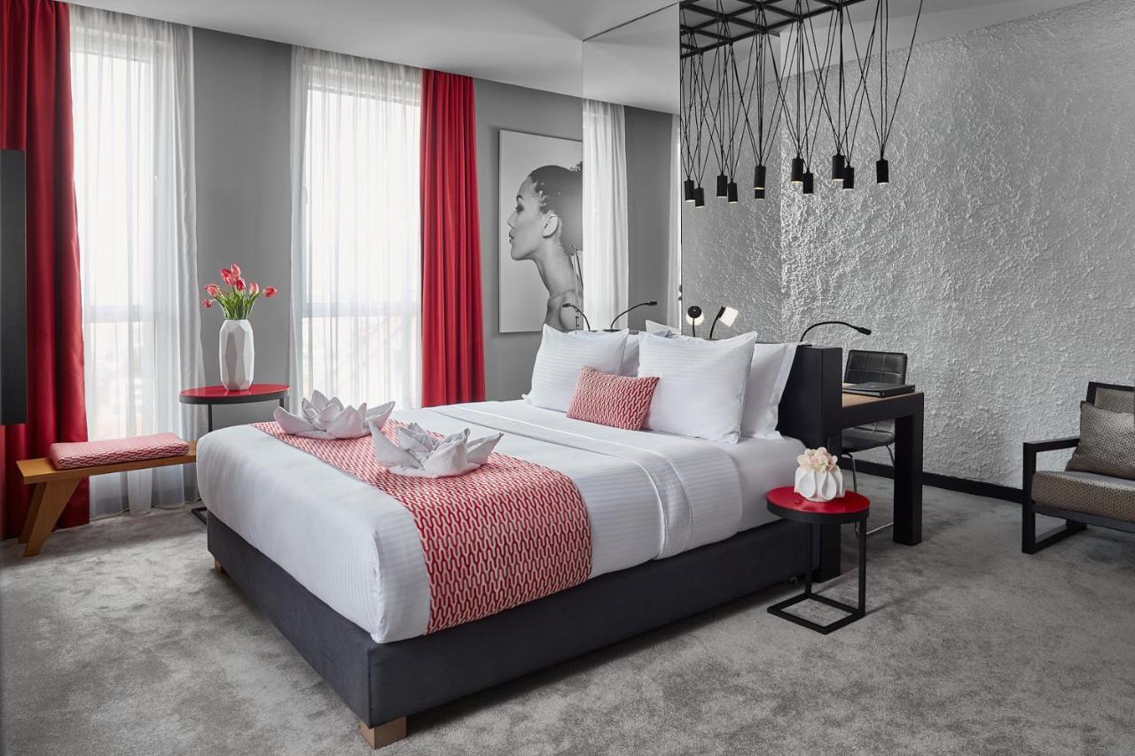 Hotel Panoramika Design & Spa Skopje Exteriör bild