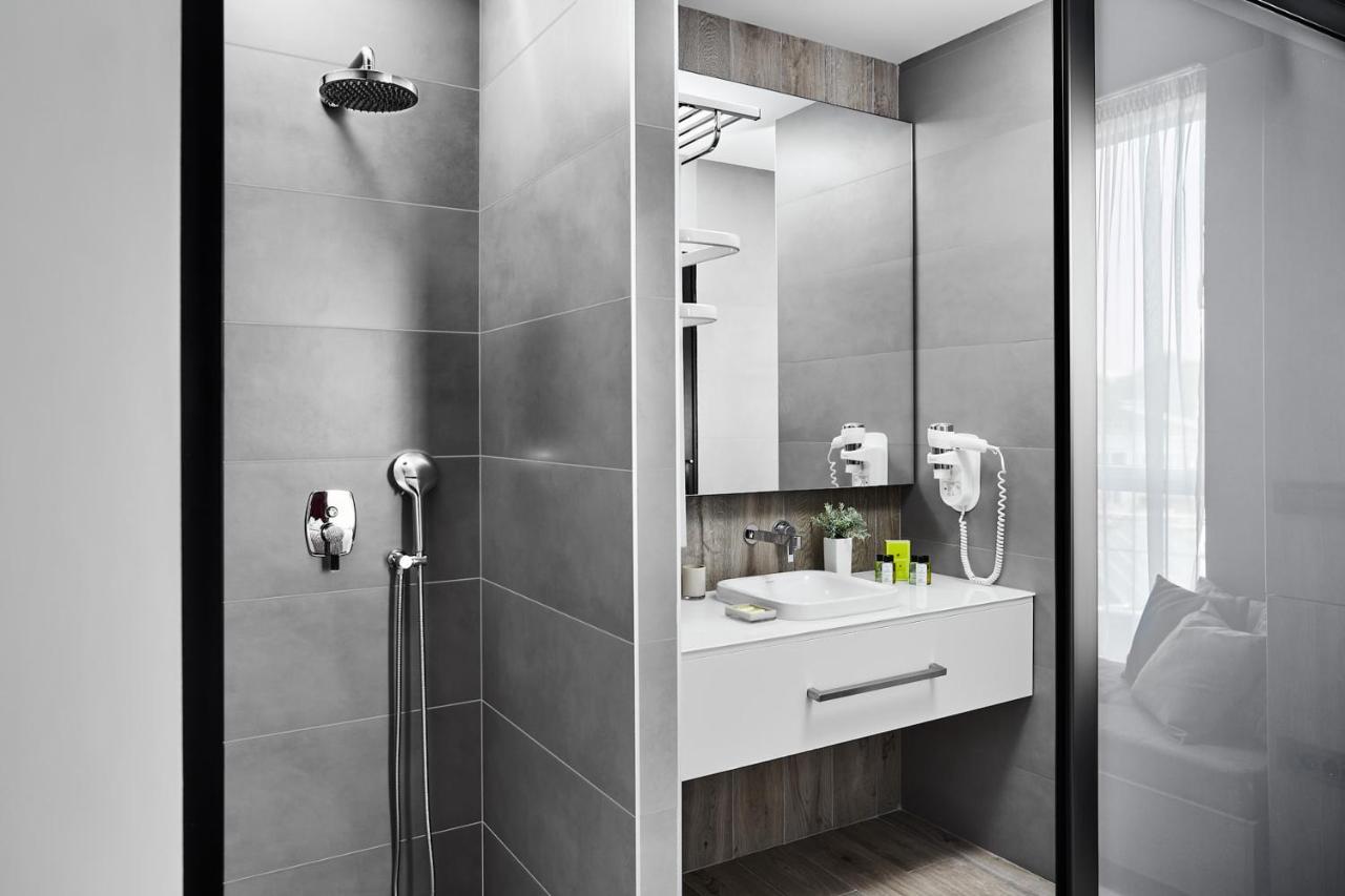 Hotel Panoramika Design & Spa Skopje Exteriör bild