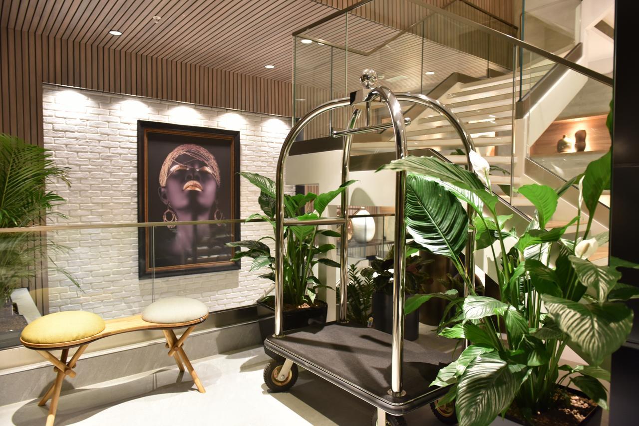 Hotel Panoramika Design & Spa Skopje Exteriör bild